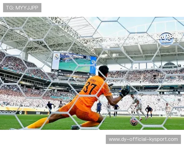 巴尔韦德肌肉警报！所幸“FIFA日”成天然缓冲，一场足球与健康的精彩“奇遇”